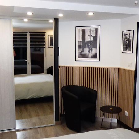 Bed and Breakfast La Colline Aux Yeux Doubs Бом-ле-Дам Екстер'єр фото