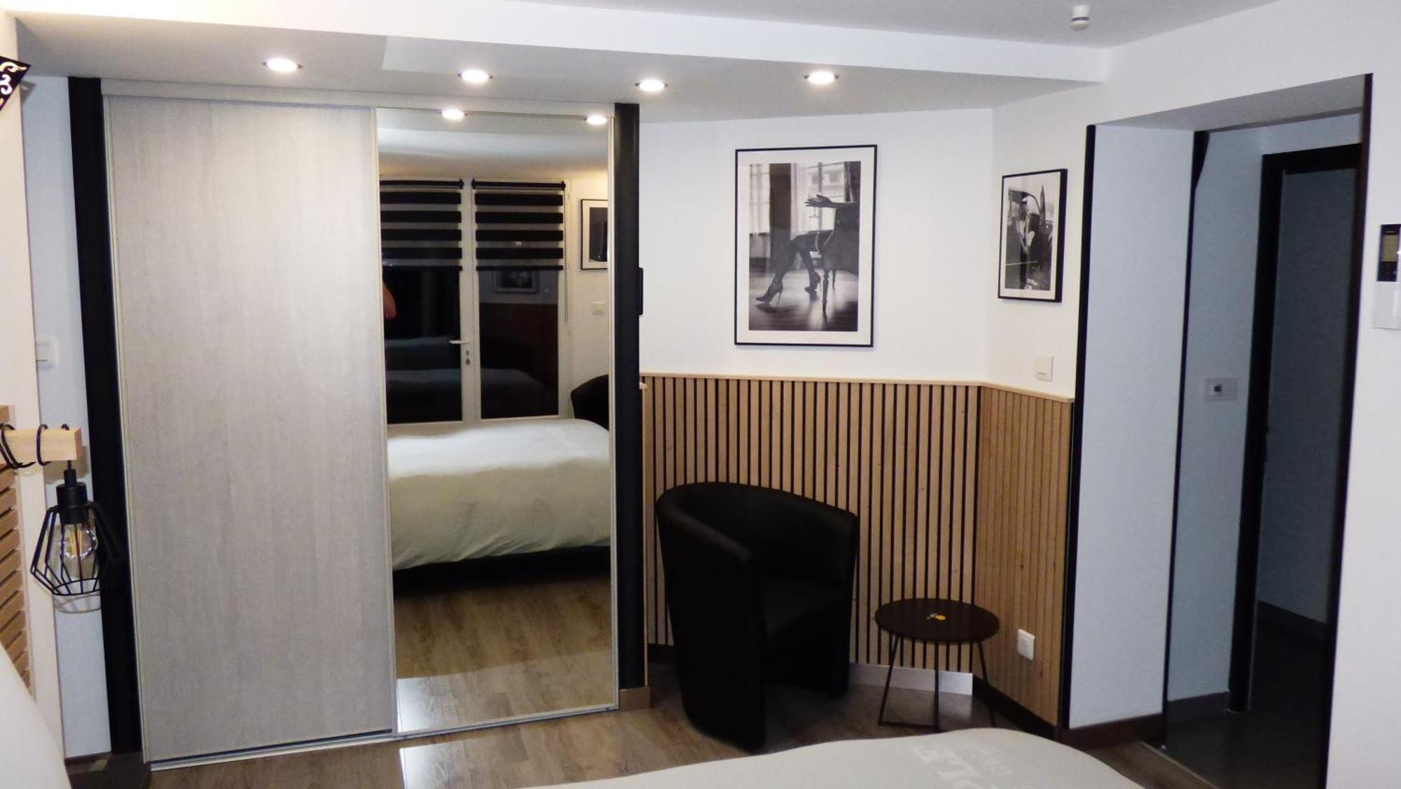 Bed and Breakfast La Colline Aux Yeux Doubs Бом-ле-Дам Екстер'єр фото