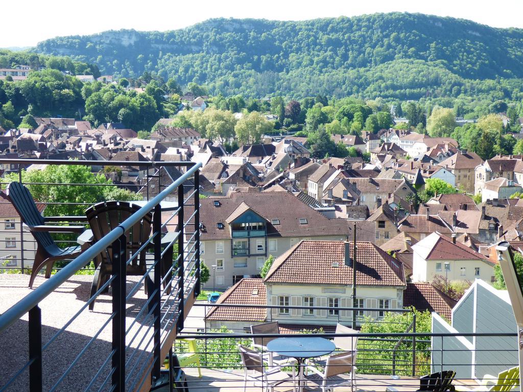 Bed and Breakfast La Colline Aux Yeux Doubs Бом-ле-Дам Екстер'єр фото